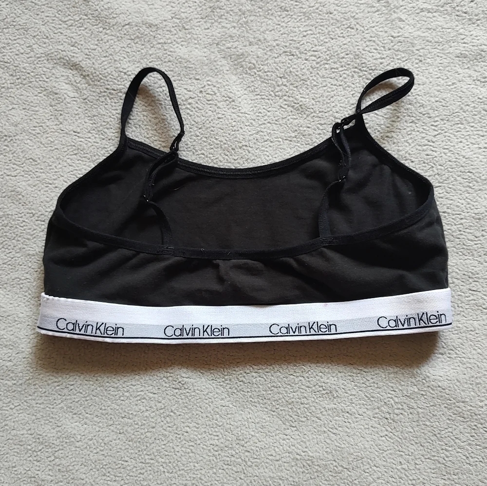 Calvin Klein calvin klein